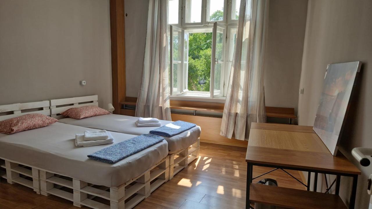 Lambo'S Corner Varna - Guest Rooms Exterior photo