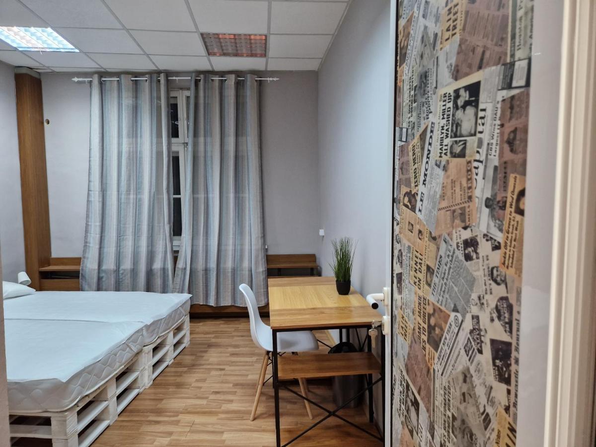 Lambo'S Corner Varna - Guest Rooms Exterior photo