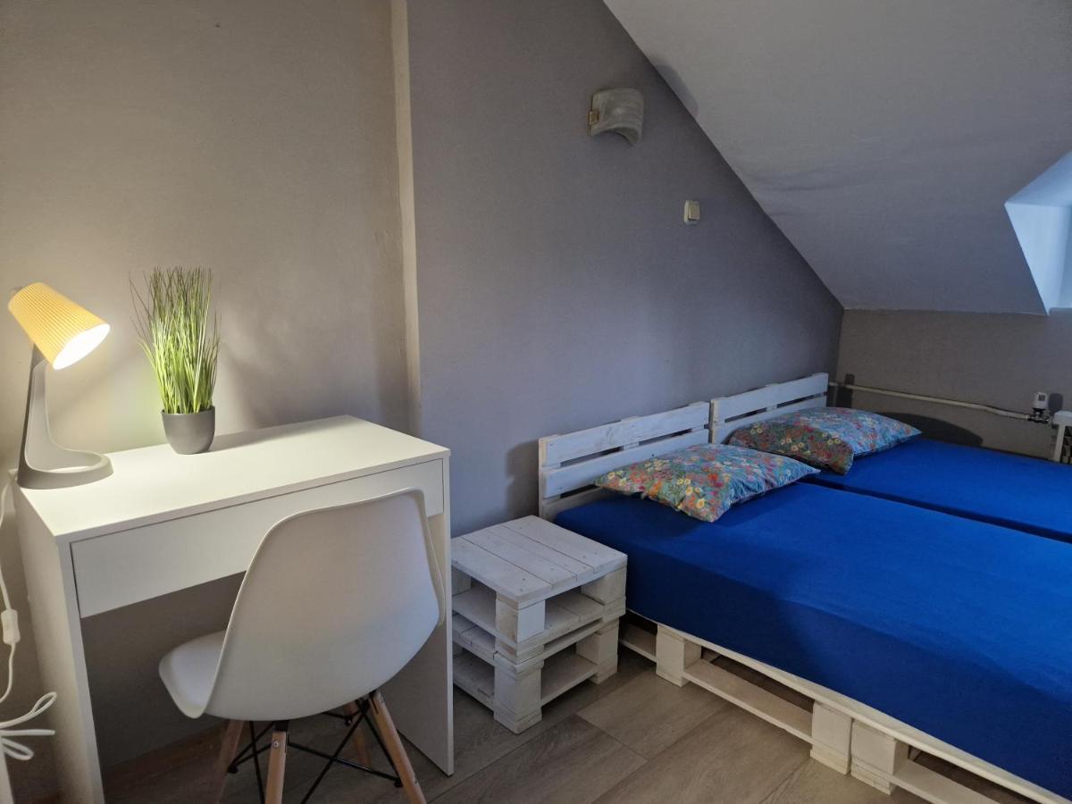 Lambo'S Corner Varna - Guest Rooms Exterior photo